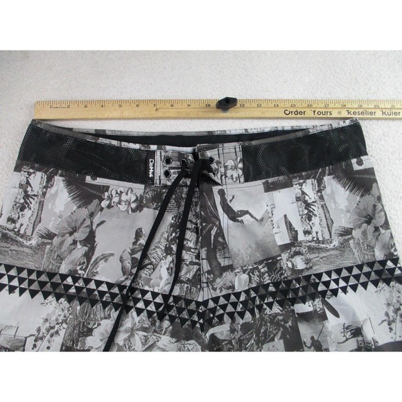 DaHui Shorts Mens 38 Black Gray Photo Print Boardshorts Surf Swim Drawstring - Picture 4 of 10